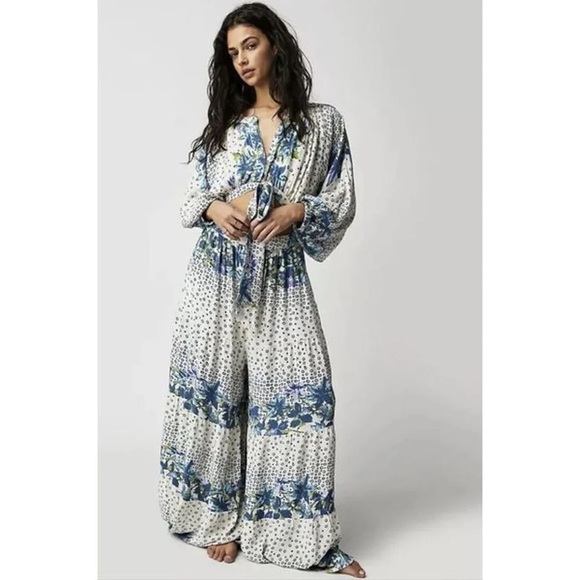 🎉LAST PIECE🎉Free People Paradise Jumpsuit - Picture 2 of 10